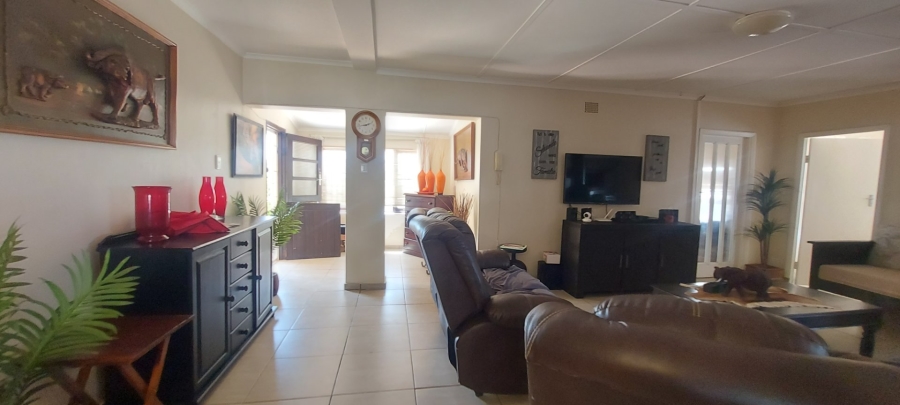 5 Bedroom Property for Sale in Gouritsmond Western Cape